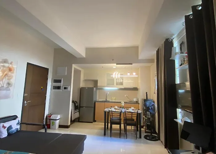 A&g Condotel At 101 Newport Across Naia T3 Apartment