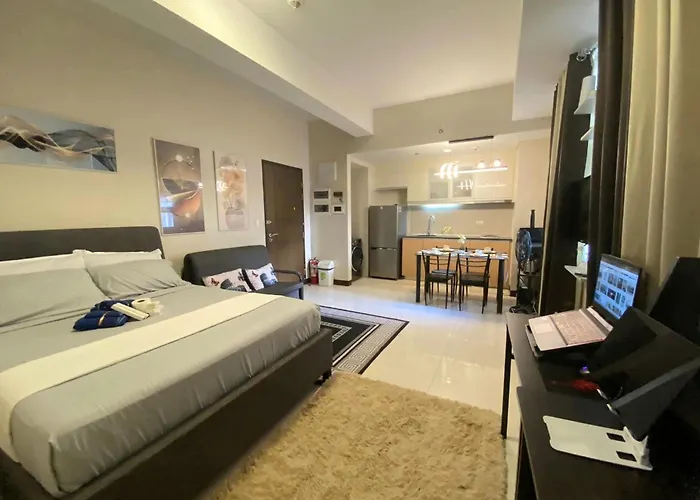A&g Condotel At 101 Newport Across Naia T3 Apartment