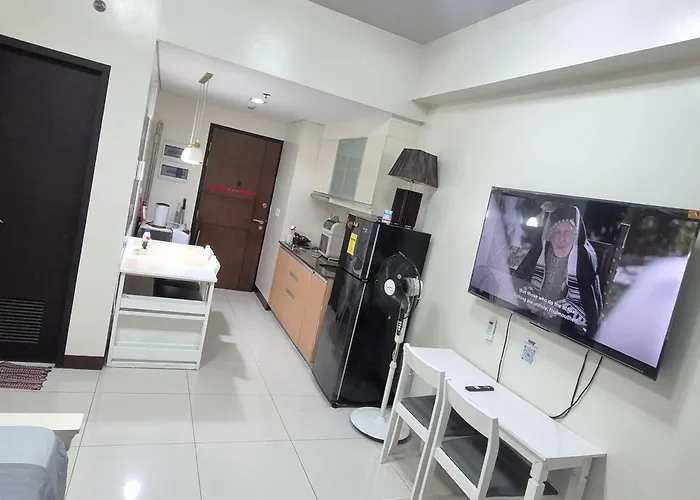 Apartment A&g Condotel At 101 Newport Across Naia T3