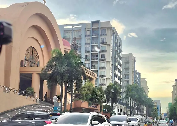 A&g Condotel At 101 Newport Across Naia T3 Apartment *